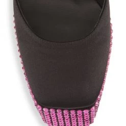 Giuseppe Zanotti New York Satin Embellished Platform Pumps Gold 11 Giuseppe Zanotti New York Satin Embellished Platform Pumps Gold -Rosantica And Giuseppe Zanotti shop unnamed file 458