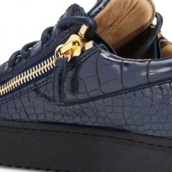 Giuseppe Zanotti Maylondon Embossed Leather Low-Top Sneakers For Men 11 Giuseppe Zanotti Maylondon Embossed Leather Low-Top Sneakers For Men -Rosantica And Giuseppe Zanotti shop unnamed file 475