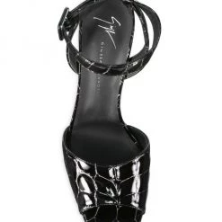 Giuseppe Zanotti New Betty Patent Leather Platform Sandals -Rosantica And Giuseppe Zanotti shop unnamed file 747
