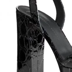 Giuseppe Zanotti New Betty Patent Leather Platform Sandals -Rosantica And Giuseppe Zanotti shop unnamed file 748